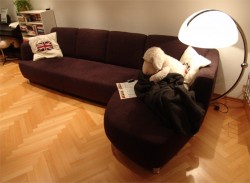 sofa von rechts